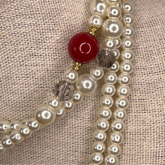LAYERED BEADED NECKLACE RED IVORY WHITE 30” VINTAGE RETRO - Picture 2 of 9